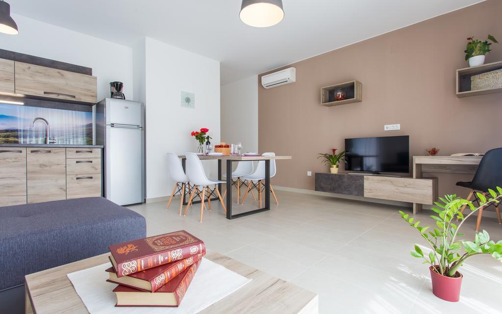Apartments Viktorija Башка Экстерьер фото